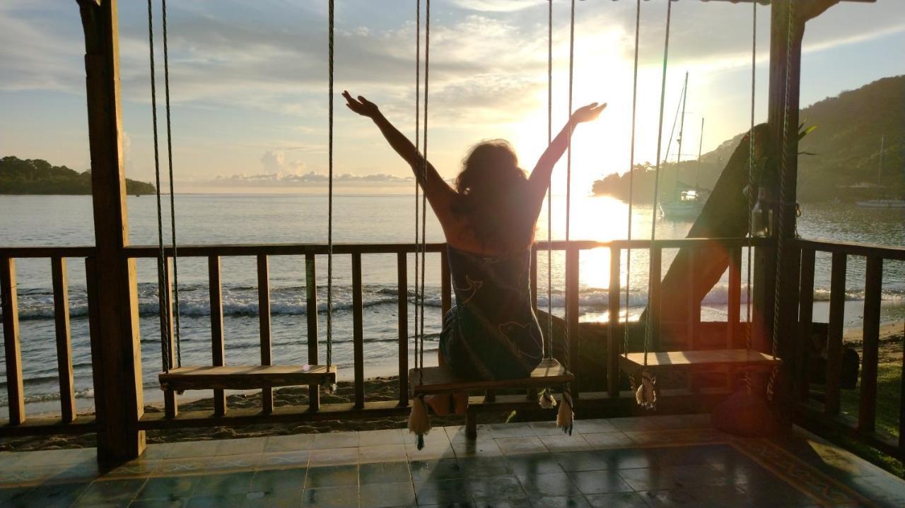 Cafe Del Mar Sapzurro Bed & Breakfast Ngoại thất bức ảnh